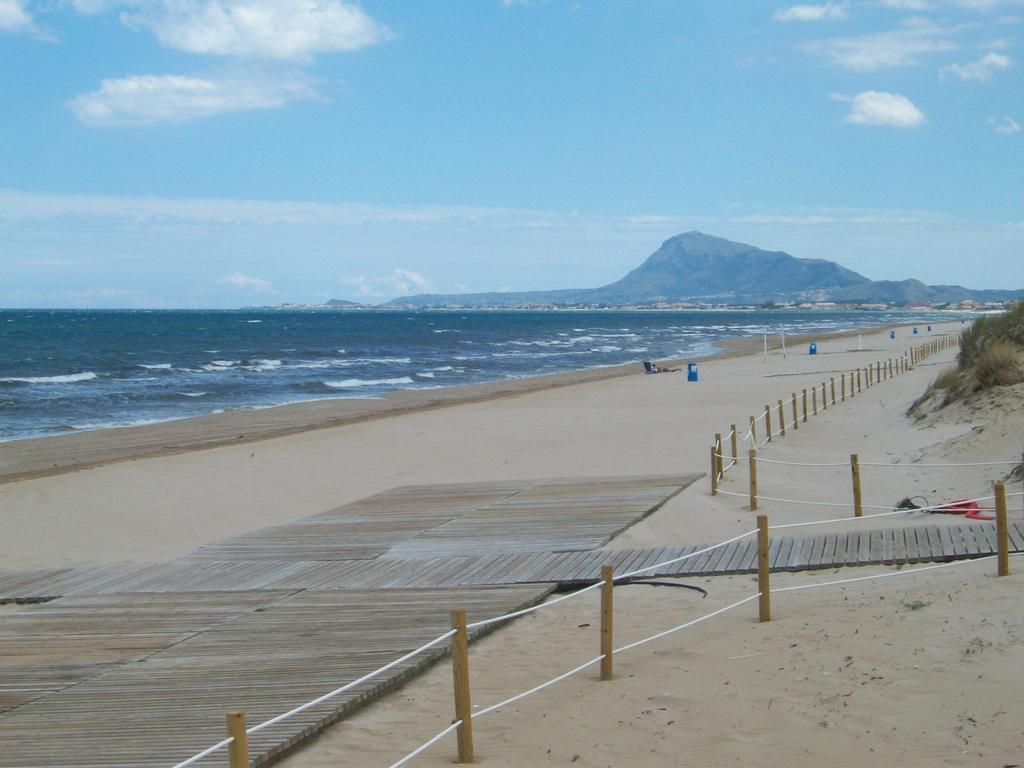 شقة Poligono - Playa San Fernando أوليفا المظهر الخارجي الصورة